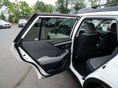 Used 2020 Subaru Outback Premium AWD/4WD image 28
