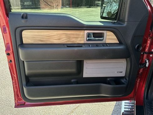 Used 2011 Ford F150 Lariat w/ Lariat Plus Pkg image 10