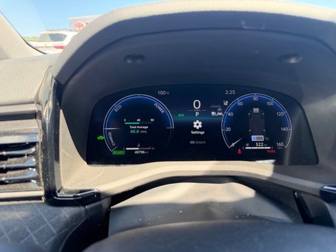 Used 2026 Toyota Camry XLE FWD image 11