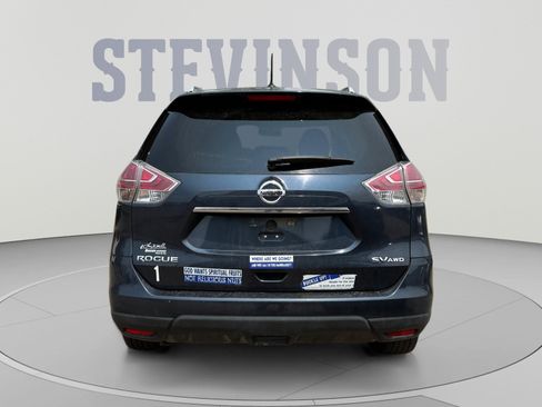 Used 2015 Nissan Rogue SV AWD/4WD image 4