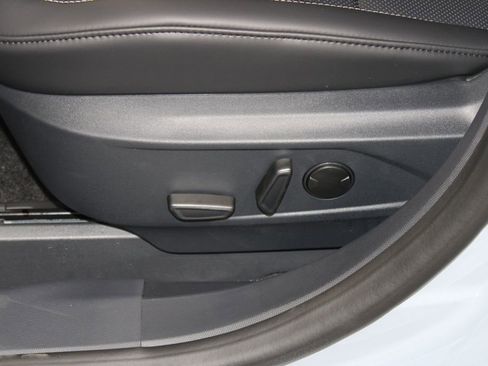 New 2025 Ford Mustang Mach-E Premium image 21