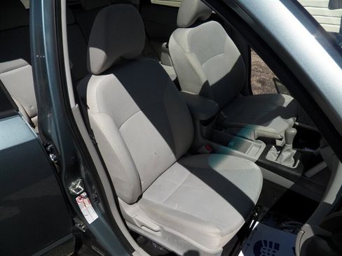 Used 2011 Subaru Forester 2.5X Premium w/ All-Weather Pkg image 13