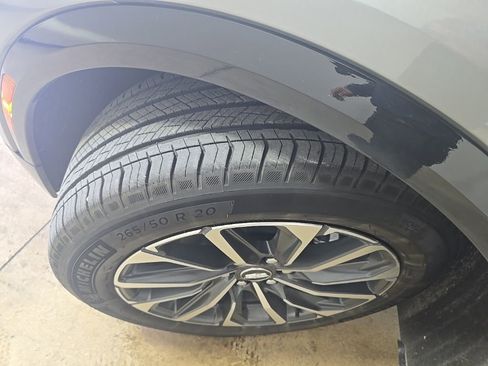 Certified 2025 Cadillac Lyriq Sport image 15