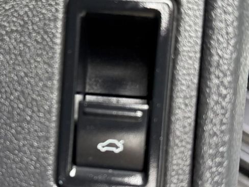 Used 2013 Volkswagen Jetta GLI Autobahn FWD image 25