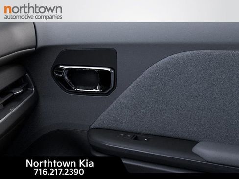 New 2025 Kia K4 LXS image 26