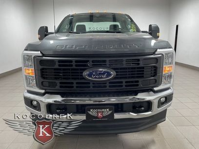 New 2026 Ford F250 XL w/ XL Chrome Package