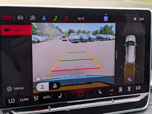 Certified 2025 Volkswagen Tiguan SE R-Line AWD/4WD image 27
