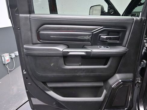 Used 2022 RAM 2500 Limited image 37