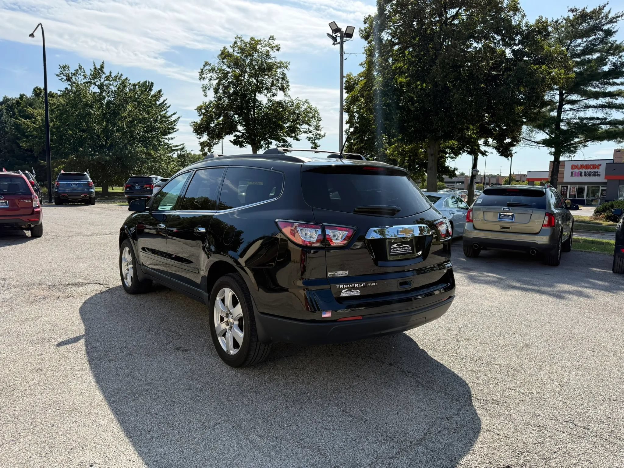 Used 2017 Chevrolet Traverse LT w/ Style and Technology Package AWD/4WD image 5