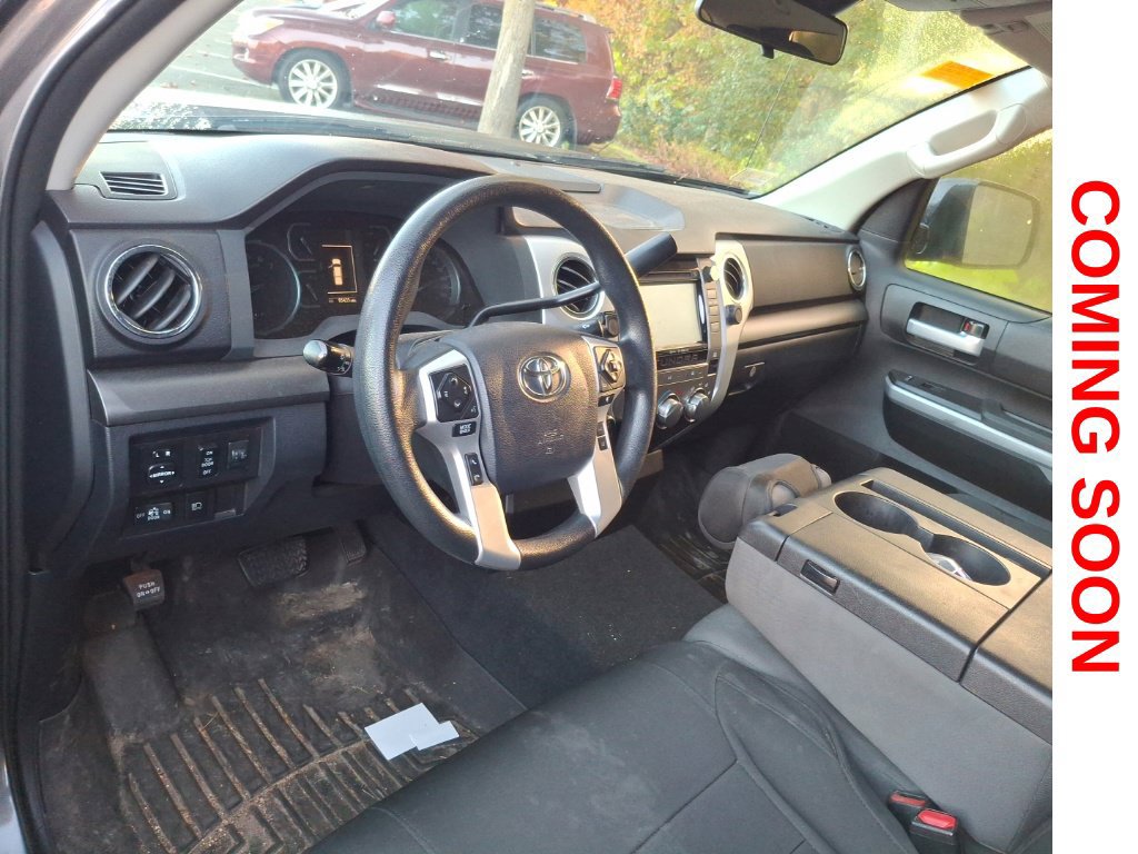 Used 2018 Toyota Tundra SR5 AWD/4WD image 11