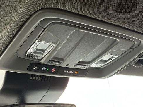 Used 2026 GMC Sierra 1500 Elevation image 32