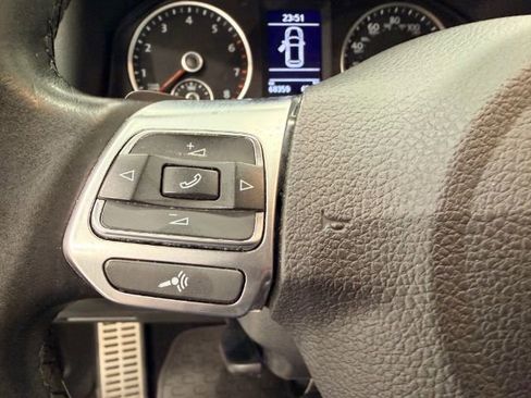 Used 2016 Volkswagen Tiguan R-Line image 27