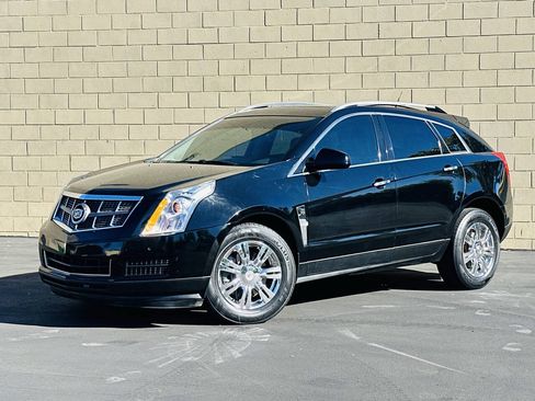 Used 2010 Cadillac SRX Luxury FWD image 4