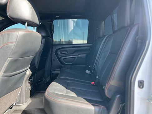 Used 2023 Nissan Titan PRO-4X w/ Pro-4x Convenience Package AWD/4WD image 13