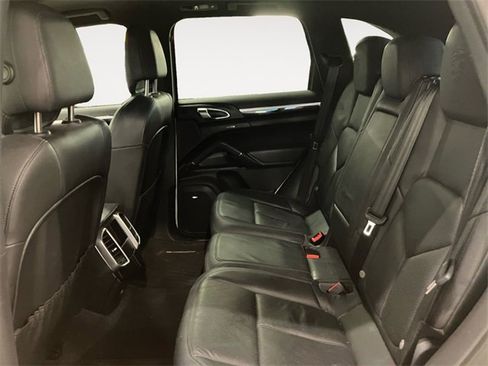 Used 2014 Porsche Cayenne Diesel image 13