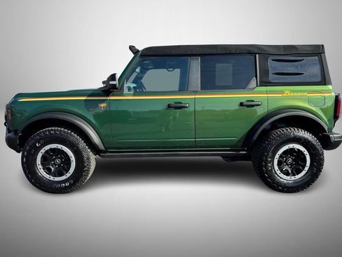 Used 2023 Ford Bronco Badlands image 5