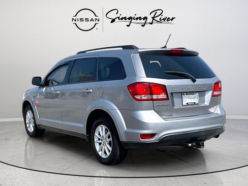 Used 2015 Dodge Journey SXT w/ Flexible Seating Group FWD image 4