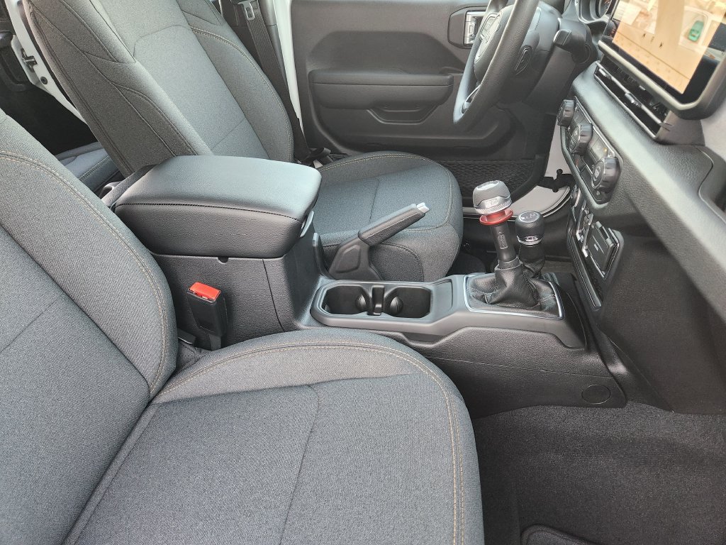 New 2026 Jeep Wrangler Unlimited Sport AWD/4WD image 11