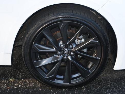 Certified 2025 Toyota Corolla SE image 21