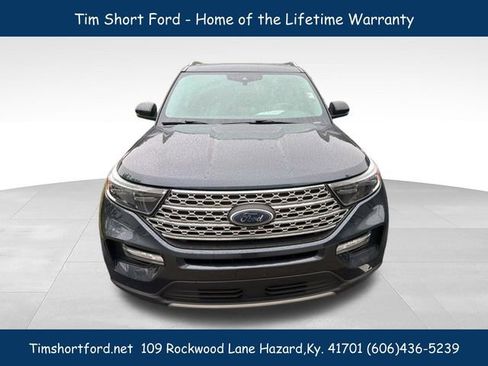 Used 2022 Ford Explorer Limited w/ Limited Technology Package AWD/4WD image 3