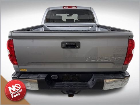 Used 2018 Toyota Tundra SR5 image 4
