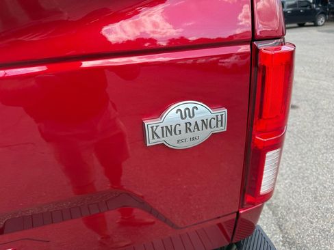 Used 2018 Ford F150 King Ranch w/ Equipment Group 601A Luxury AWD/4WD image 12