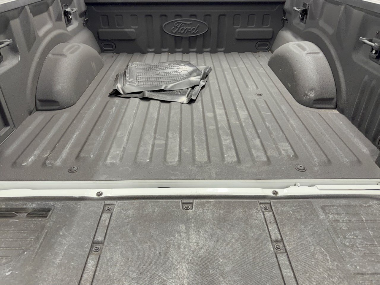 Used 2023 Ford F150 Raptor w/ Raptor Carbon Fiber Package AWD/4WD image 28