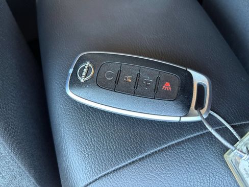 Used 2026 Nissan Kicks SV w/ Cold Weather Package FWD image 21