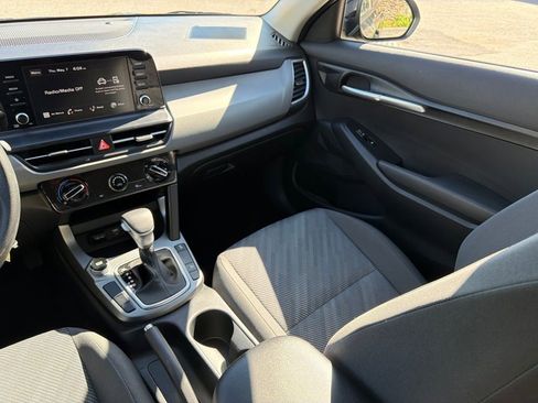 Certified 2024 Kia Seltos LX AWD/4WD image 23