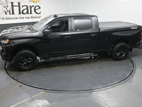 Used 2024 Chevrolet Silverado 1500 LT Trail Boss w/ Convenience Package II AWD/4WD image 57