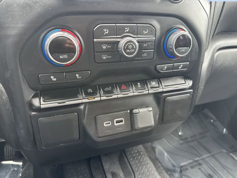 Certified 2022 Chevrolet Silverado 1500 LT AWD/4WD image 14