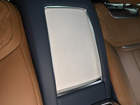 Used 2023 Land Rover Range Rover LWB SV Autobiography image 43