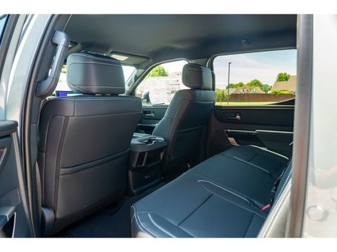 Used 2026 Toyota Tundra Limited AWD/4WD image 13