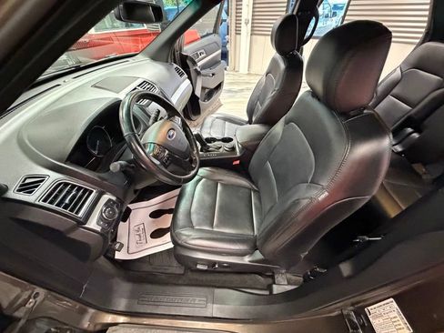 Used 2016 Ford Explorer XLT w/ Equipment Group 202A AWD/4WD image 54