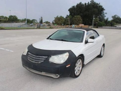 Used 2008 Chrysler Sebring Touring w/ Special Touring Group FWD image 30