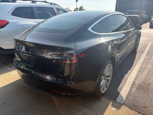 Used 2018 Tesla Model 3 Long Range AWD/4WD image 5
