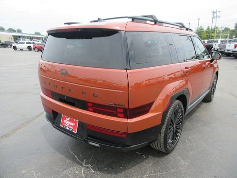 Used 2025 Hyundai Santa Fe Calligraphy AWD/4WD image 5