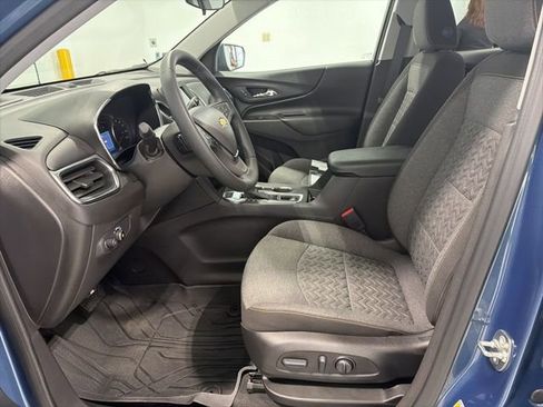 Used 2024 Chevrolet Equinox LT image 9
