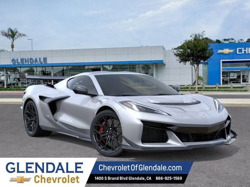 New 2027 Chevrolet Corvette ZR1 w/ ZR1 Carbon Fiber Aero Package RWD image 7