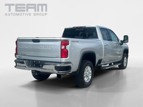 Used 2022 Chevrolet Silverado 2500 LTZ w/ LTZ Plus Package AWD/4WD image 7