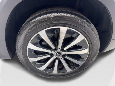 Used 2022 Mercedes-Benz GLB 250 image 91