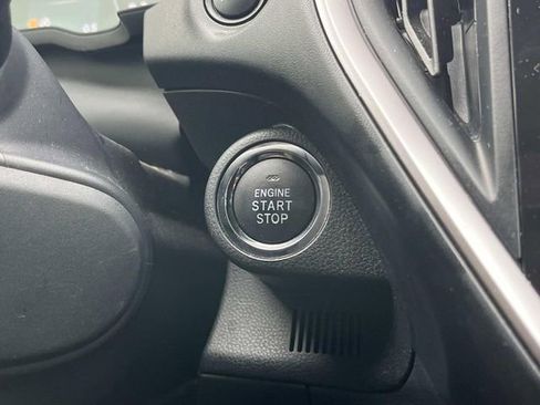 Used 2024 Subaru Impreza 2.0i Sport image 38