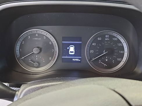 Used 2019 Hyundai Tucson SEL image 18