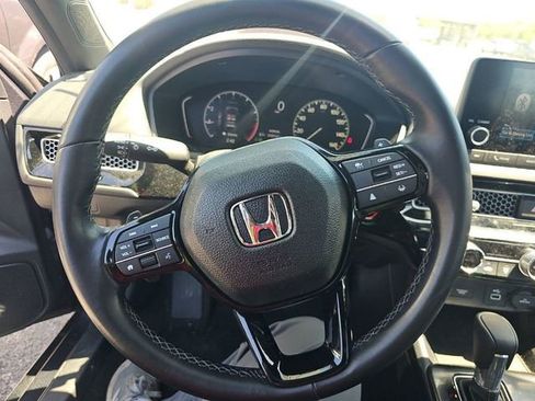 Used 2024 Honda Civic Sport image 9
