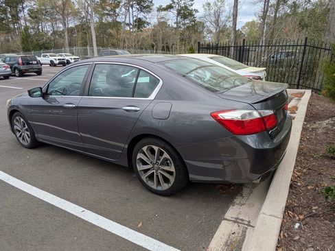 Used 2015 Honda Accord Sport image 4