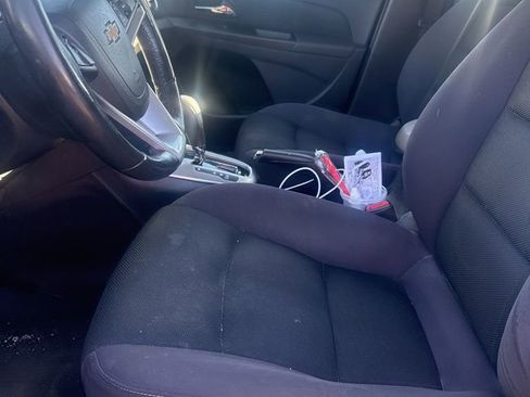 Used 2014 Chevrolet Cruze LT w/ RS Package image 3