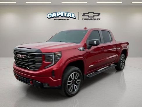 Used 2025 GMC Sierra 1500 AT4 w/ Technology Package image 1