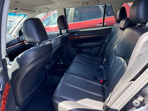 Used 2012 Subaru Outback 2.5i Limited w/ Moonroof Pkg AWD/4WD image 6