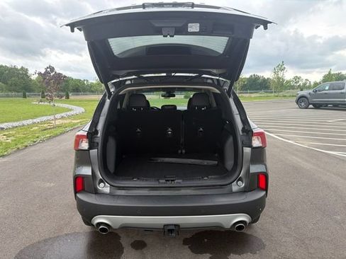 Used 2020 Ford Escape Titanium w/ Titanium Premium Package 2.0 AWD/4WD image 11