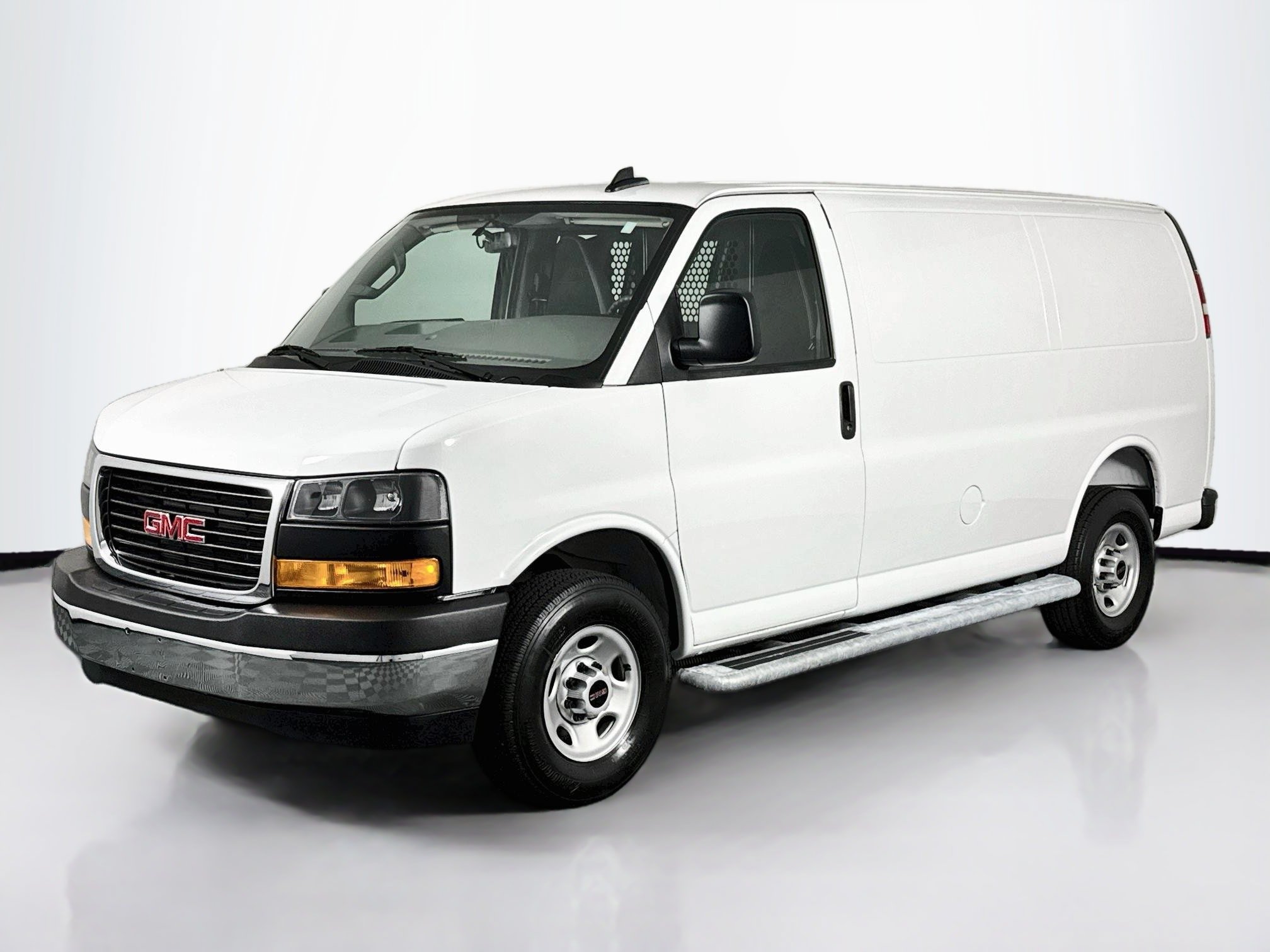 Used 2025 GMC Savana 2500 w/ Driver Convenience Package RWD image 10